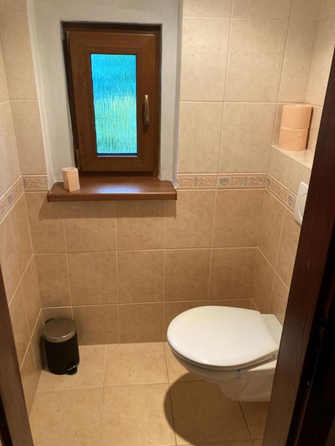 Apartman Rekys Jiretin pod Bukovou Esterno foto